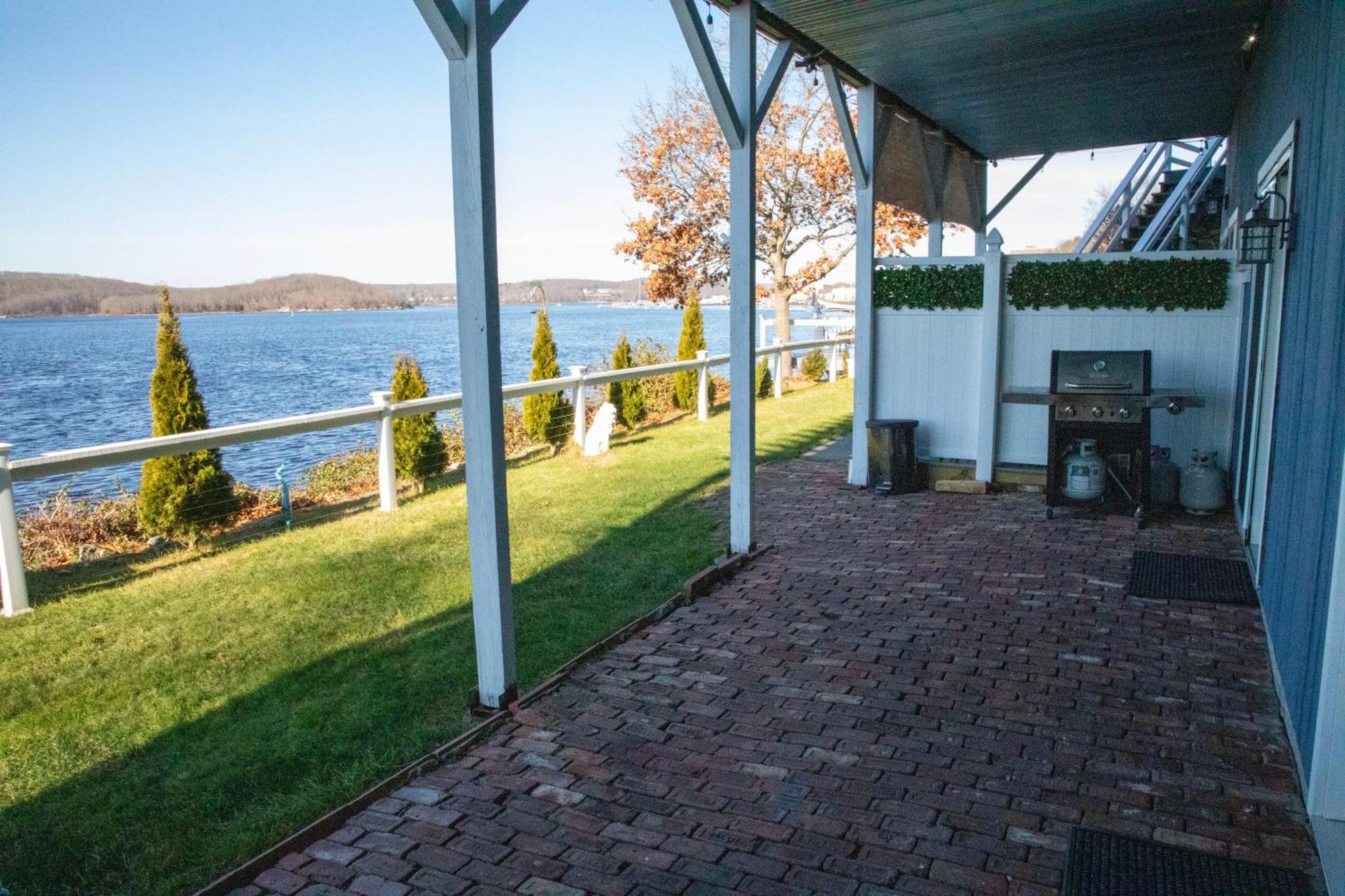 Waterfront Home With A View Groton Eksteriør bilde