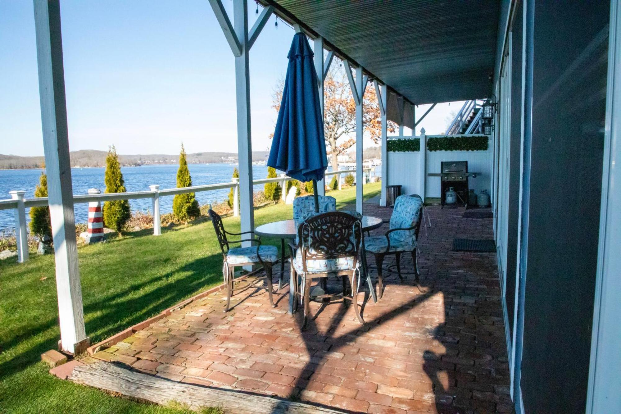 Waterfront Home With A View Groton Eksteriør bilde