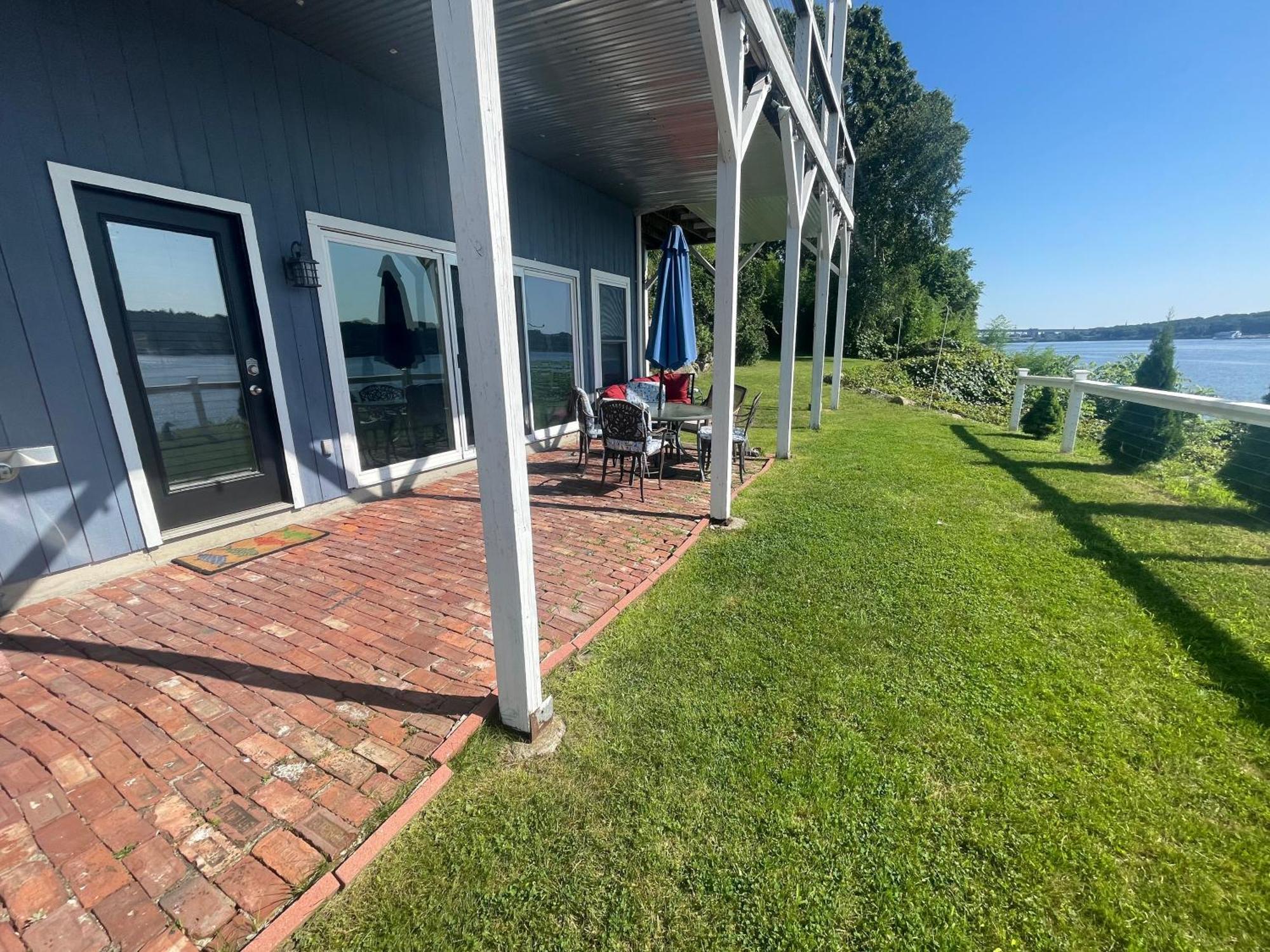 Waterfront Home With A View Groton Eksteriør bilde